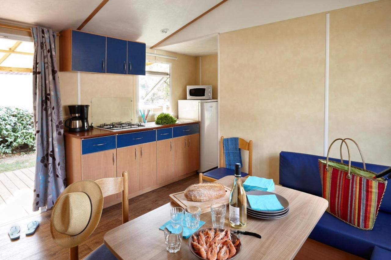 Camping La Corniche Plozevet Екстер'єр фото